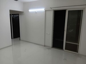 Room in 2 BHK Apartment at Nyati Elan, Wagholi – for Rent