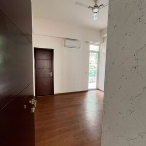 Room in 3 BHK Apartment at Adani Samsara, Sector 60 – for Rent