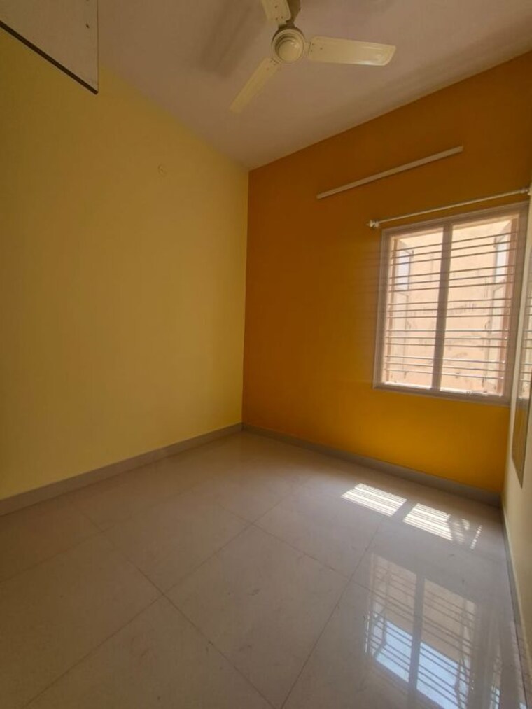 Room, btm layout stage 2 2 Bedroom 1000 Sq.Ft. Apartment In Btm Layout Stage 2 Bangalore 10761554