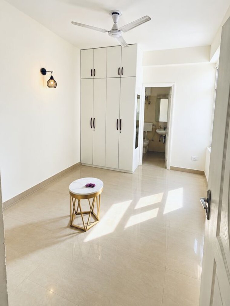 Bathroom, shree-vardhman-mantra 2 Bedroom 800 Sq.Ft. Apartment In Sector 67 Gurgaon 10761578