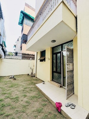 2 BHK Builder Floor For Rent in Sector 57