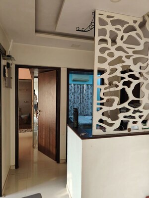 Room in 2 BHK Apartment at SKG Eastern Winds, Kurla East – for Rent