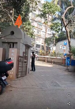 4 BHK Apartment For Sale in Meghdoot Apartment Malad, Malad East