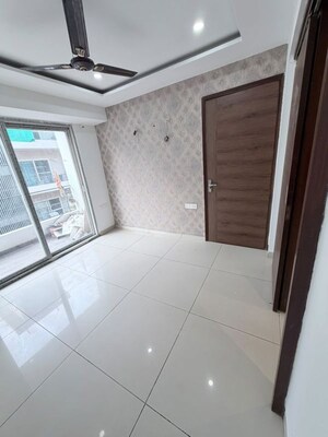 1 BHK Builder Floor For Rent in Lohgarh