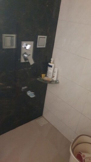 Parking in 1 BHK Apartment at Sneha Sadan Apartment, Colaba – for Rent
