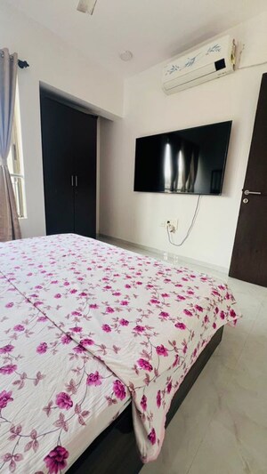 Bedroom in 2 BHK Apartment at Lodha Luxuria, Majiwada – for Rent