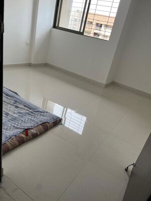 Furnished Amenities in 2.5 BHK Apartment at Lodha Splendora, Ghodbunder Road – for Rent