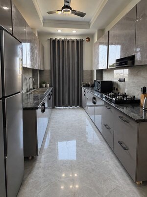 Kitchen in 4 BHK Builder Floor at Sector 51 – for Rent