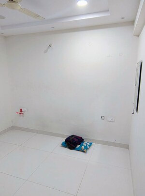 Furnished Amenities in 3 BHK Apartment at Vasavi GP Trends, Nanakramguda – for Rent