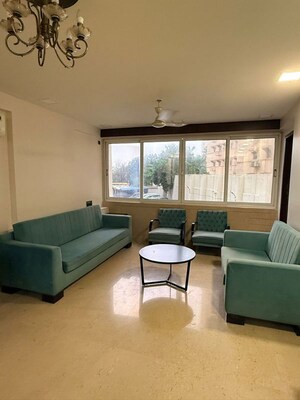 2.5 BHK Apartment For Rent in Mehernaz Building, Cuffe Parade