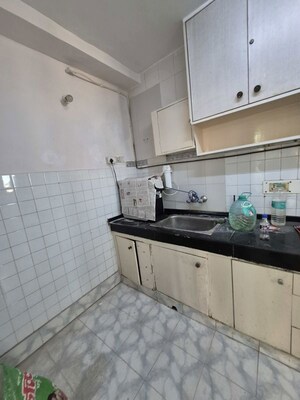 Kitchen/pantry in 3.5 BHK Apartment at Mayur Vihar – for Rent