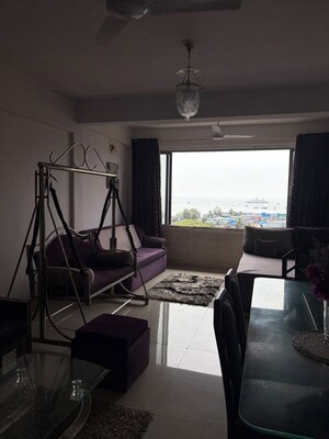 Gym in 1 BHK Apartment at Gitanjali Apartmnet, Colaba – for Rent