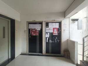  Apartment For Sale in Dindoli