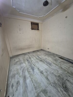Bedroom in 1.5 BHK Builder Floor at Mayur Vihar – for Rent