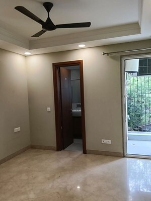 Room in 3 BHK Builder Floor at East Of Kailash – for Sale