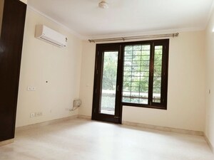 Room in 4 BHK Builder Floor at East Of Kailash – for Rent