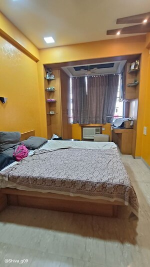 Bedroom in 2 BHK Apartment at Siddharth Nagar – for Rent