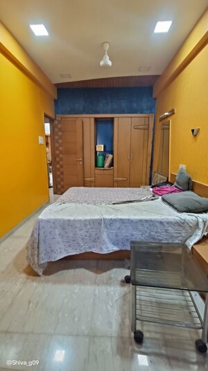 Bedroom in 2 BHK Apartment at Siddharth Nagar – for Rent