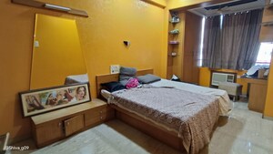 Bedroom in 2 BHK Apartment at Siddharth Nagar – for Rent