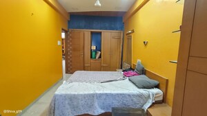 Bedroom in 2 BHK Apartment at Siddharth Nagar – for Rent