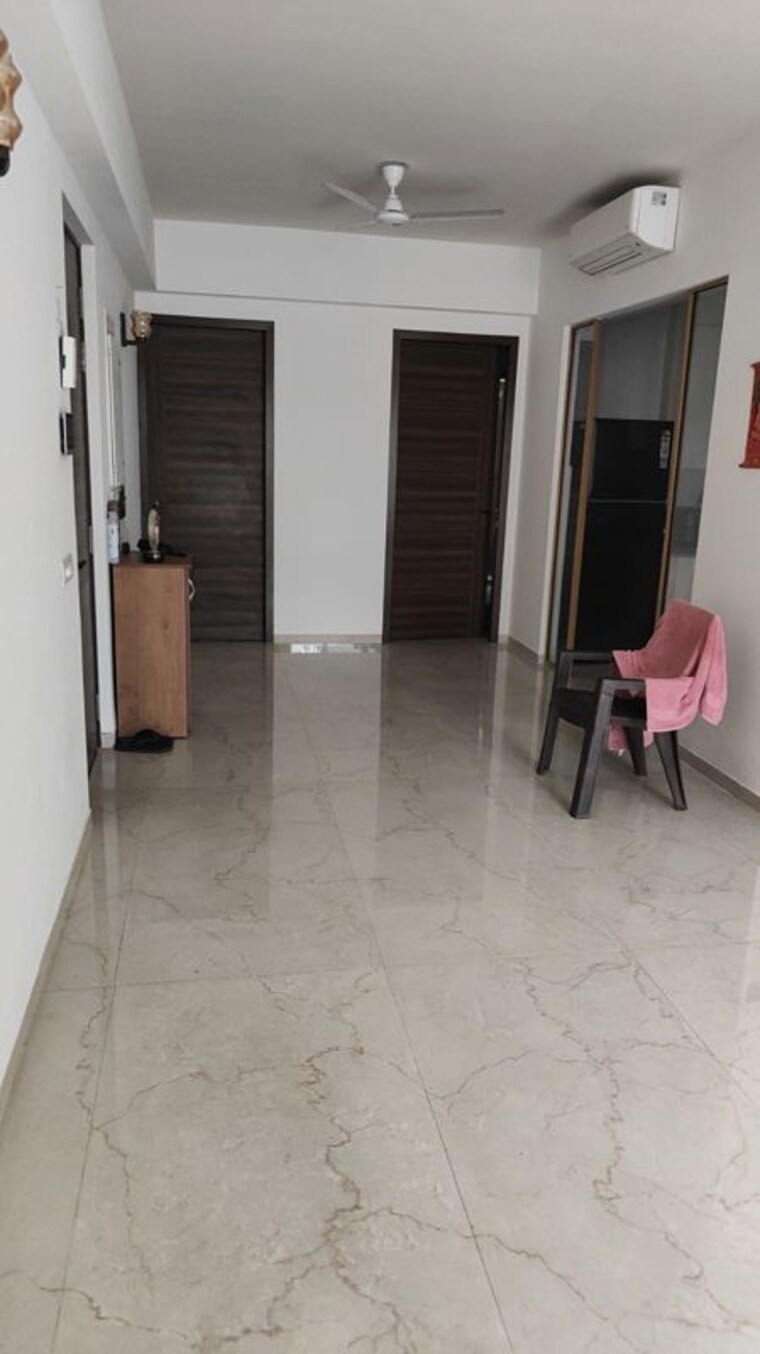 Bathroom, smart-world-orchard 3.5 Bedroom 1680 Sq.Ft. Builder Floor In Sector 61 Gurgaon 10761922