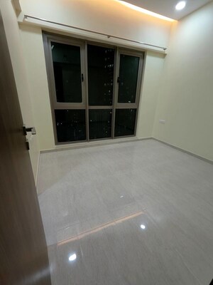 Room in 2 BHK Apartment at Sheth Auris Serenity Tower 3, Malad West – for Rent