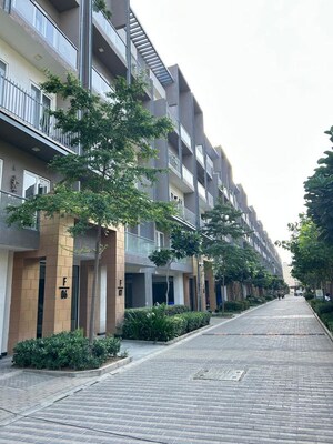 3 BHK Apartment – Exterior View View at Smart World Orchard, Sector 61 - for Rent