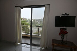 Room in 2 BHK Apartment at Gurukrupa Nirmalam, Bandra East – for Rent