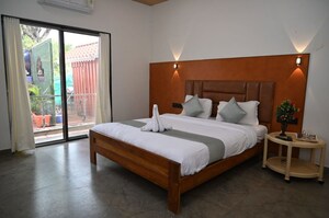 Bedroom in 2 BHK Apartment at Gurukrupa Nirmalam, Bandra East – for Rent