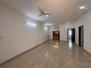 3 BHK Builder Floor For Rent in Nehru Enclave