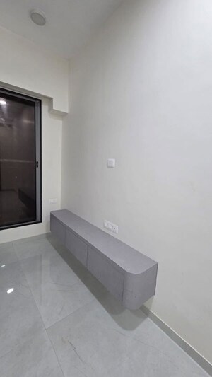 Room in 1 BHK Apartment at Romell Diva, Malad West – for Rent