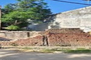  Plot For Sale in Hauz Khas