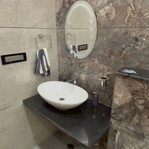 Bathroom in 1 BHK Independent House at Gomti Nagar – for Rent
