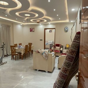 Team Area in 1 BHK Independent House at Gomti Nagar – for Rent