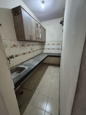 Kitchen in 2.5 BHK Builder Floor at Mayur Vihar – for Rent