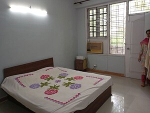 3 BHK Builder Floor For Rent in Uppal Southend, Sector 49
