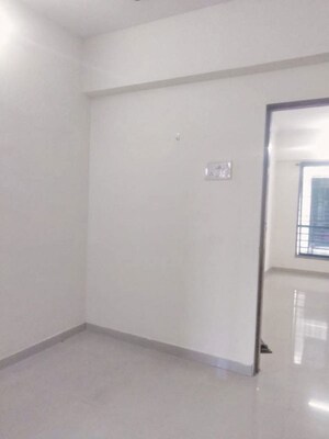 Room in 2 BHK Apartment at Ghansoli Sector 21 – for Rent