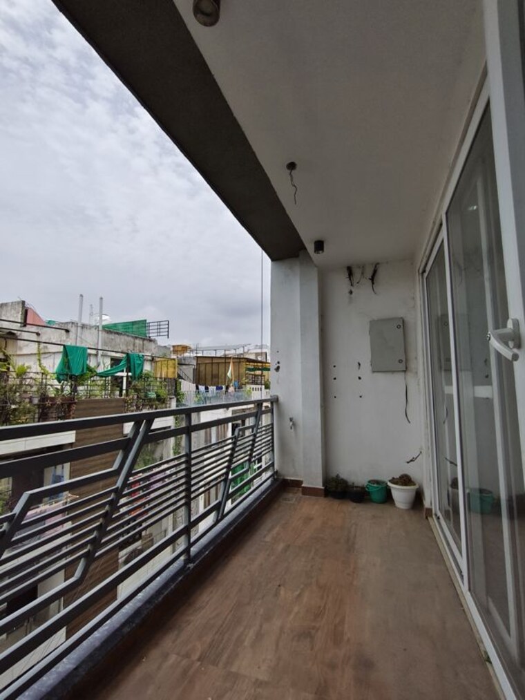 Balcony, saket 3 Bedroom 1850 Sq.Ft. Builder Floor In Saket Delhi 10761122