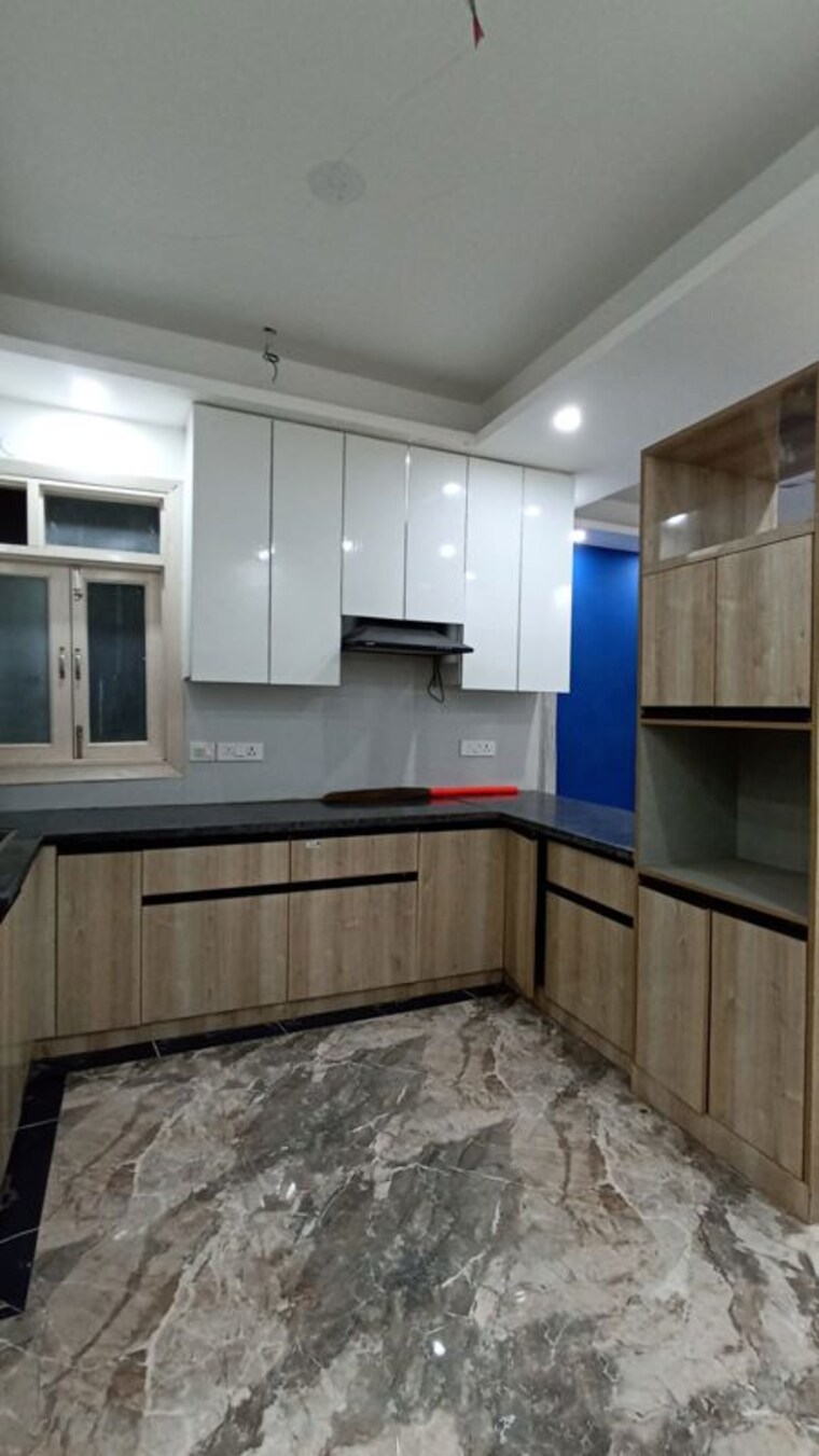 Kitchen, vishwakarma colony 3 Bedroom 1100 Sq.Ft. Apartment In Vishwakarma Colony Delhi 10762359