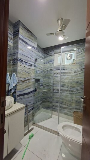 Staircase in 3 BHK Builder Floor at Green Park – for Rent