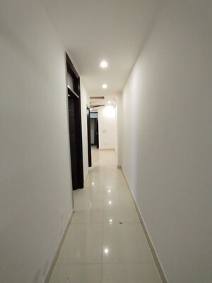 Building Lobby in 2 BHK Builder Floor at Vishwakarma Colony – for Sale