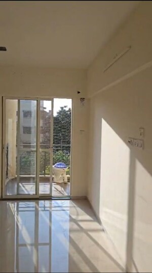 2 BHK Apartment For Rent in Brahma Realty Skycity, Dhanori