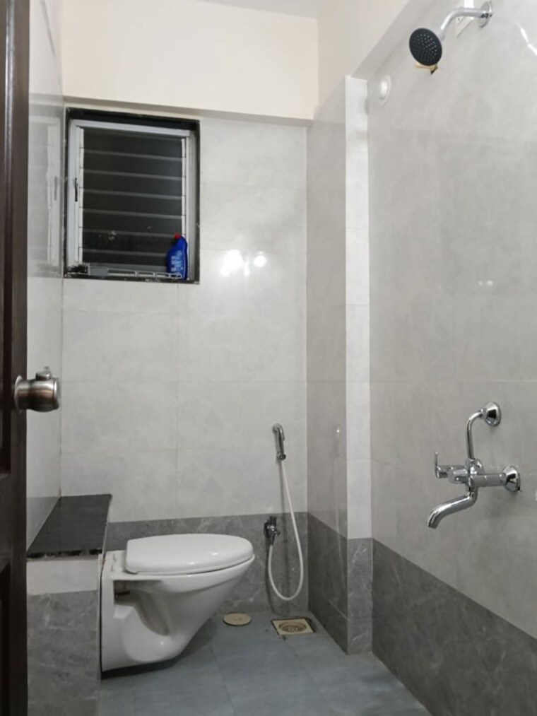 Bathroom, tejas-swami-residency 3 Bedroom 1200 Sq.Ft. Builder Floor In Lohgaon Pune 10743538