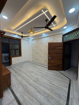 Bedroom in 3 BHK Builder Floor at Shalimar Garden – for Sale