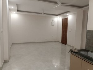 Room in 3 BHK Builder Floor at Sinaula – for Sale