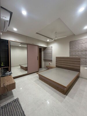 3.5 BHK Apartment For Rent in Ashokban Apartment, Shivajinagar