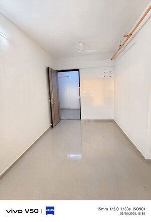 Room in 1 BHK Apartment at Satellite Garden, Goregaon East – for Rent