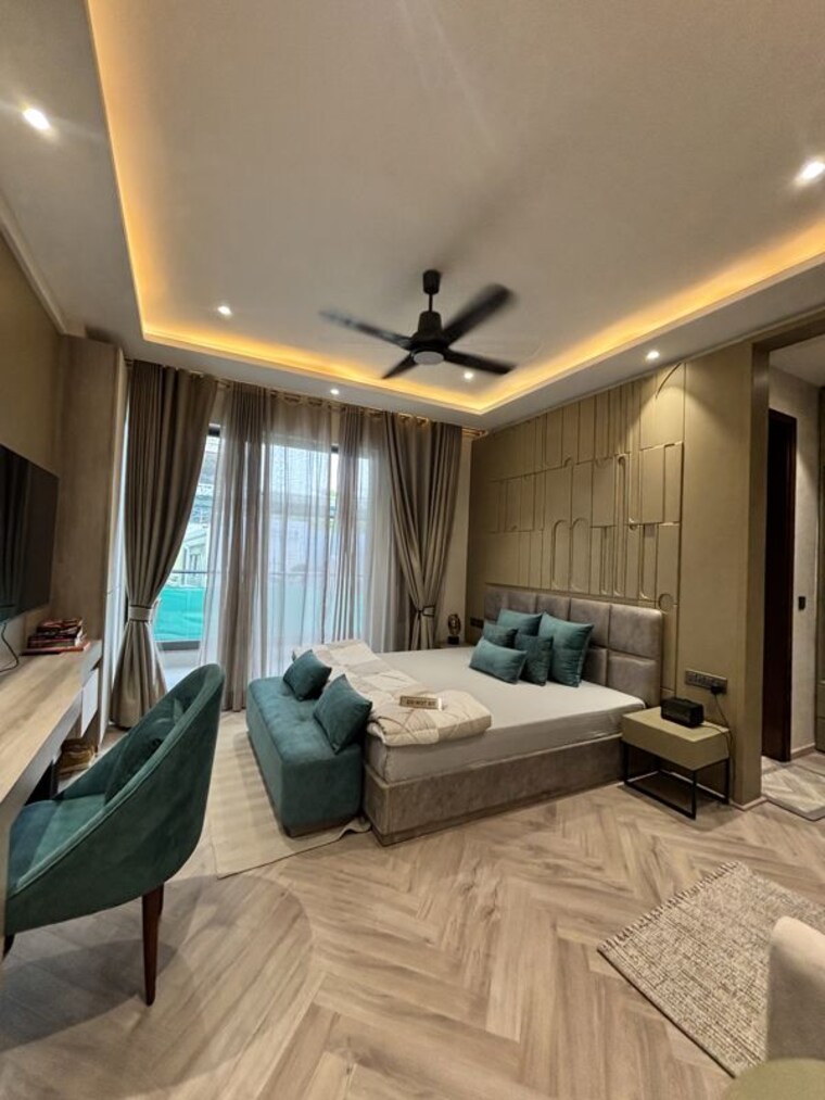 Balcony, mi-regal-court 2 Bedroom 1525 Sq.Ft. Apartment In Gomti Nagar Lucknow 10762465