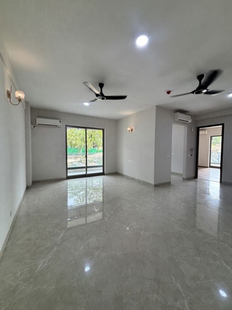 undefined, mi-regal-court 2 Bedroom 1525 Sq.Ft. Apartment In Gomti Nagar Lucknow 10762465