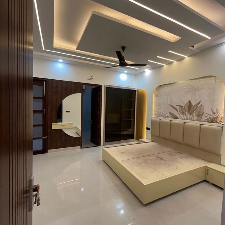 Room, sector 125 4 Bedroom 280 Sq.Yd. Independent House In Sector 125 Mohali 10762468